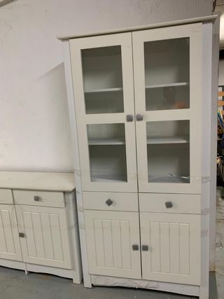 Muebles de salón blancos