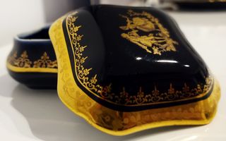 Cajita antigua de Limoges oro 22k 1920 Francesa