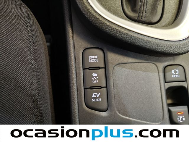 Toyota Yaris Cross 120H Business Plus 85 kW (116 CV)