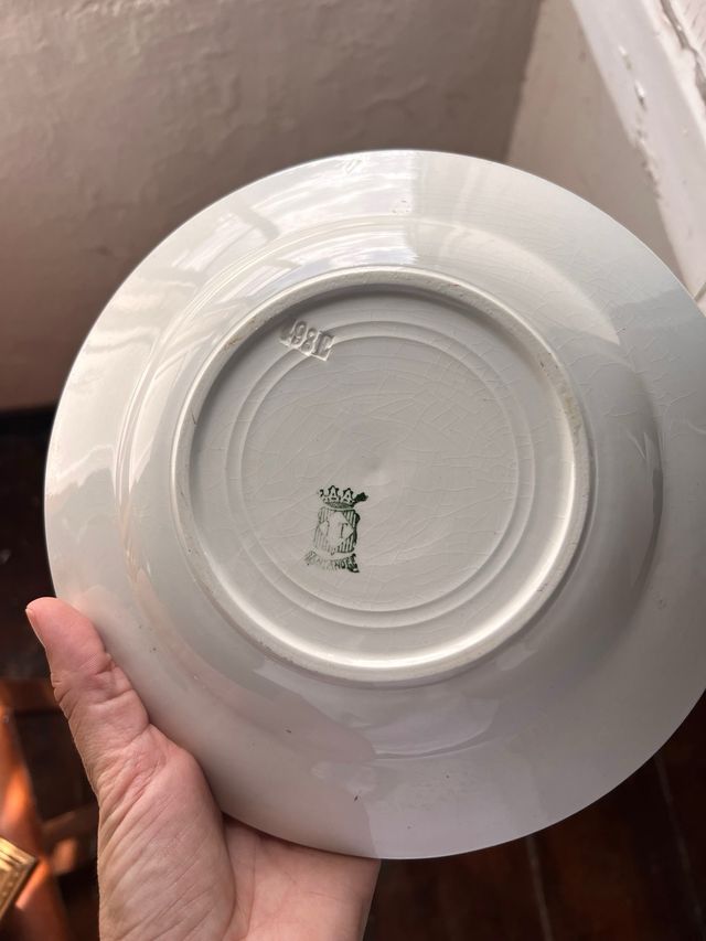 Lote 12 platos de loza antigua Ibero Tanagra