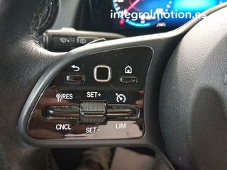 Mercedes Clase GLB 180d Business Solution 