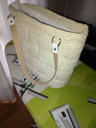 Borsa donna fatta a mano beige e bianca
