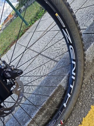 Bicicleta de Montaña MMR Roja carbono