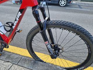 Bicicleta de Montaña MMR Roja carbono