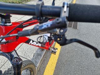 Bicicleta de Montaña MMR Roja carbono