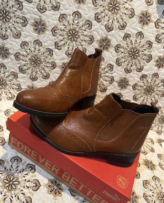Stivaletti eleganti marroni