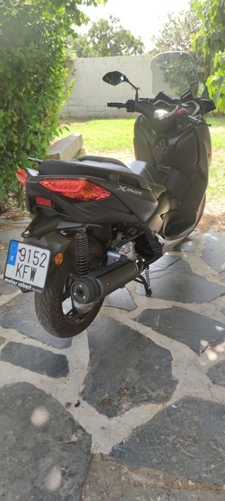 Yamaha Xmax 125