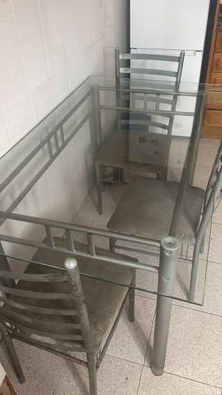 Mesa de cocina cristal y metal