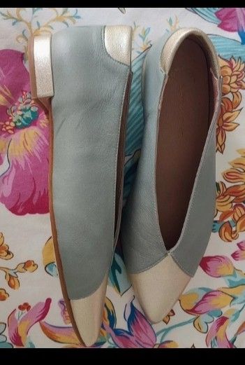 Zapatos planos Latouche oro y verde azulado