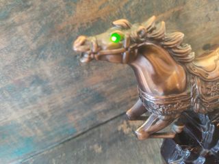 Accendino cavallo metallo funzionante