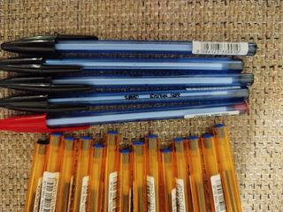 19 Penne BIC Cristal Fine e Soft