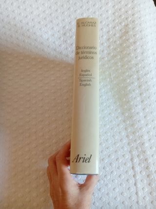 The Diccionario de Terminos Juridicos Ingles / ...