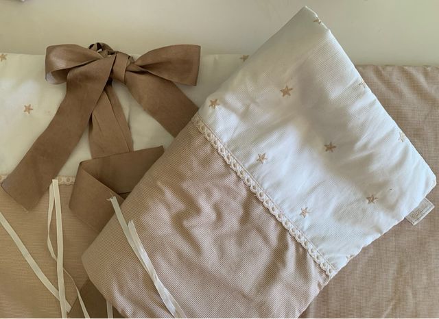 Protector Mini Cuna Uzturre Estrellas