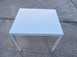 Mesa de cocina extensible blanca