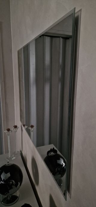 Specchio da muro con led
