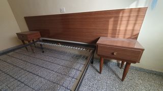 Conjunto Dormitorio Vintage Madera y Metal