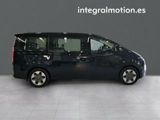 Hyundai Staria 2.2 CRDI Maxx 9S