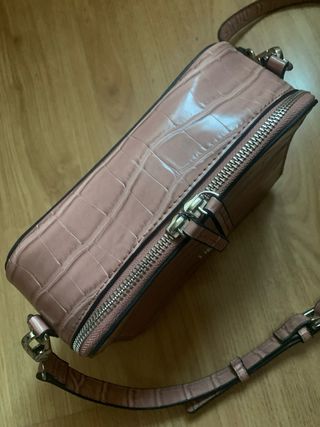 Bolso piel serpiente rosa