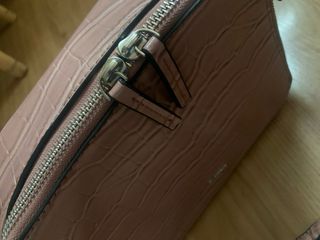 Bolso piel serpiente rosa
