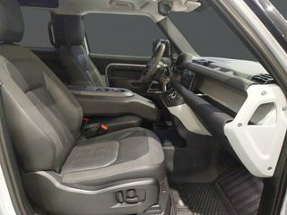 Land-Rover Defender 3.0 D250 First Edition 110 Auto 4WD MHEV