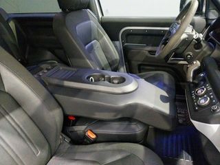 Land-Rover Defender 3.0 D250 First Edition 110 Auto 4WD MHEV
