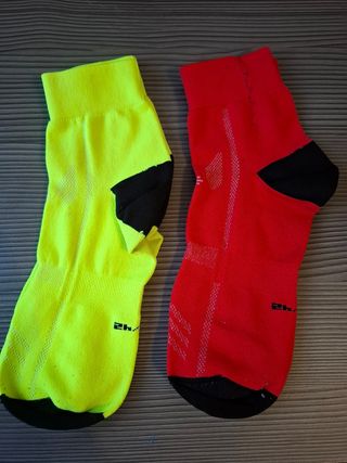 Calcetines Ciclismo Btwin Amarillo y Rojo