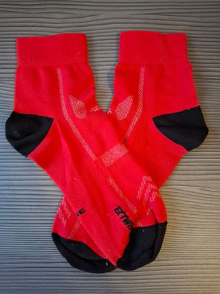 Calcetines Ciclismo Btwin Amarillo y Rojo