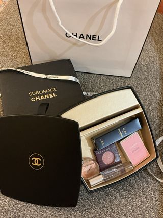Custodia Chanel Pelle Nera con Specchio