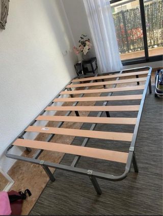 Somier metálico con láminas de madera