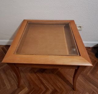 Mesa pequeña de centro elevable madera y cristal