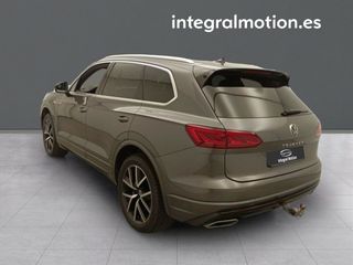 Volkswagen Touareg R-Line 3.0 TDI 170kW (231CV) Tip 4Motion