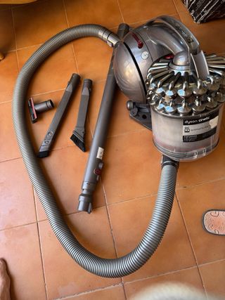 Dyson DC52 Animal Aspiradora sin bolsa