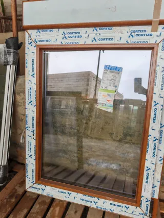 3 Ventana PVC imitación madera