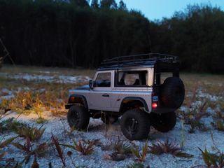 4x4 radiocontrol Land Rover Defender MN99S