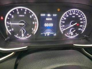 DFSK F5 PETROL 