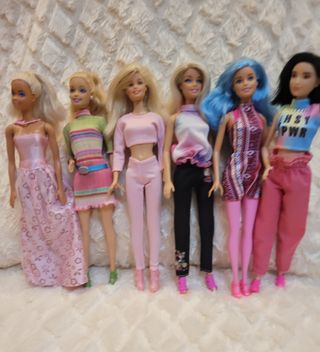 Lote de Barbies con defectos 