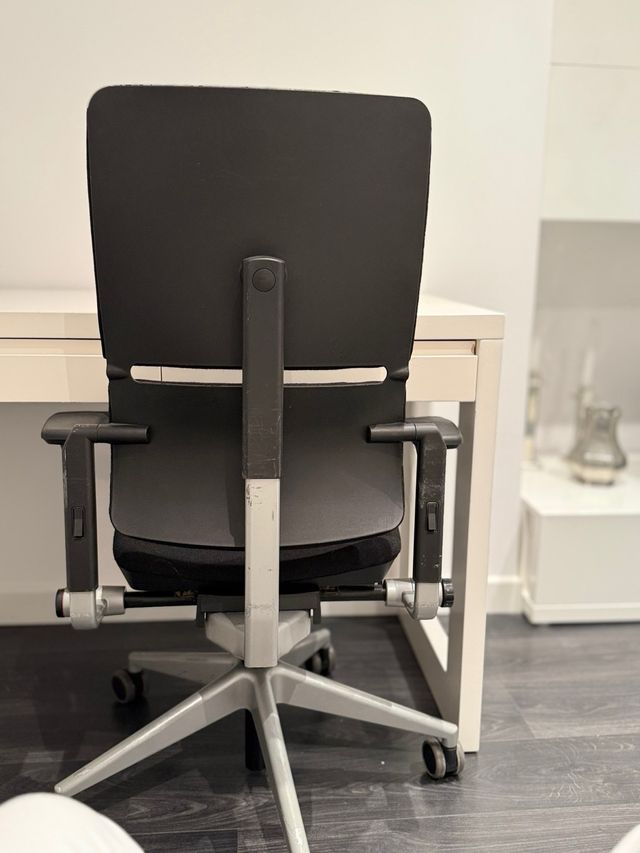 Silla Steelcase Please II