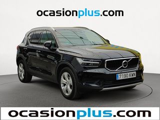 Volvo XC40 T3 Momentum 115 kW (156 CV)