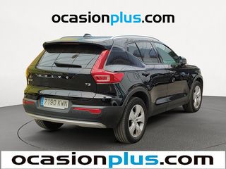 Volvo XC40 T3 Momentum 115 kW (156 CV)