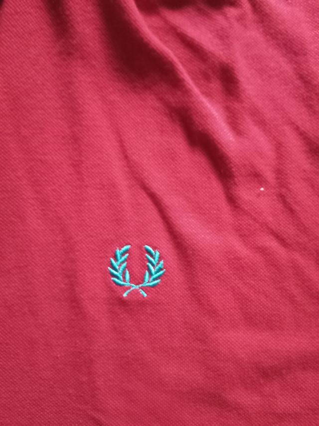 Polo Fred Perry Rojo. T.M