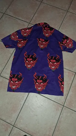 Camicia Hip Hop Viola con Teschi Rossi