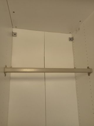 Barra armario ikea 