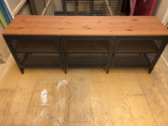 Mueble TV madera y metal