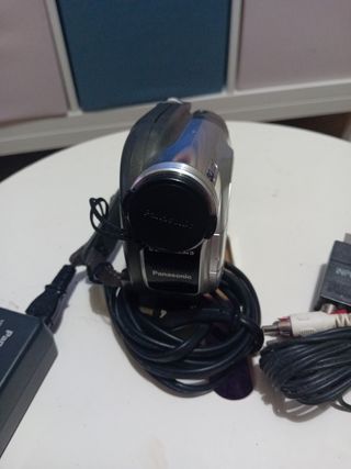 Videocámara Panasonic Plata/Negra