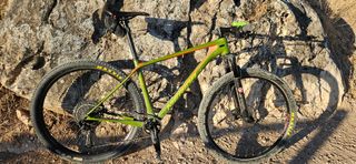 Bicicleta de Montaña Cuadro de carbono. Talla L