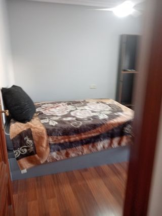 Alquilo 2 habitaciones