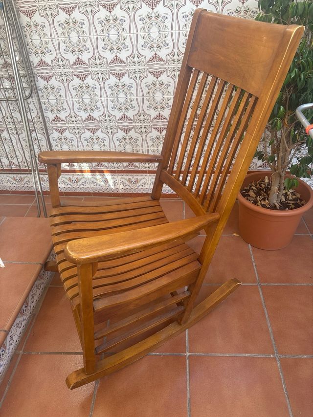 Sillón Balancín de Madera