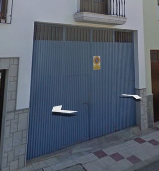 Portón de garaje de 4 hojas