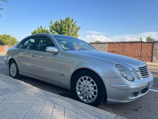 Mercedes-Benz Clase E 240