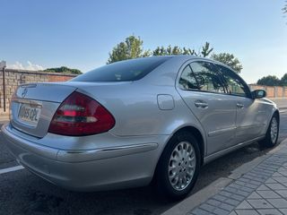 Mercedes-Benz Clase E 240